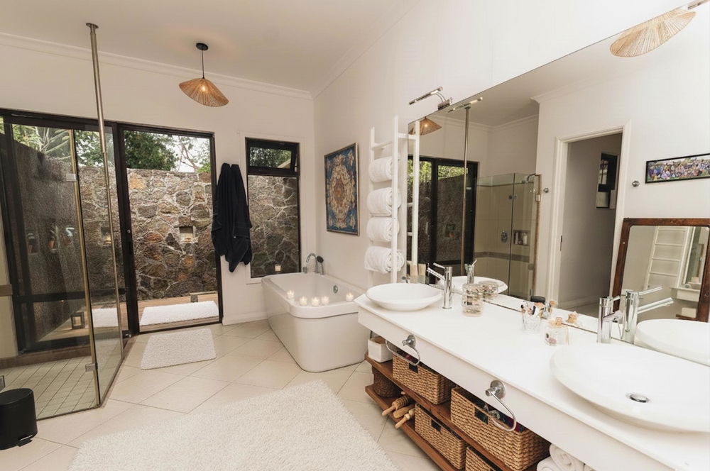 Prestigious Villa in Tamarin – Elegance, Comfort & Golf Views on Mauritius’ West Coast 1546894719