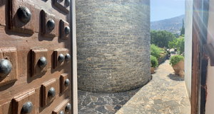 A Unique Architectural Masterpiece by the Sea – Elounda, Crete 1565940590