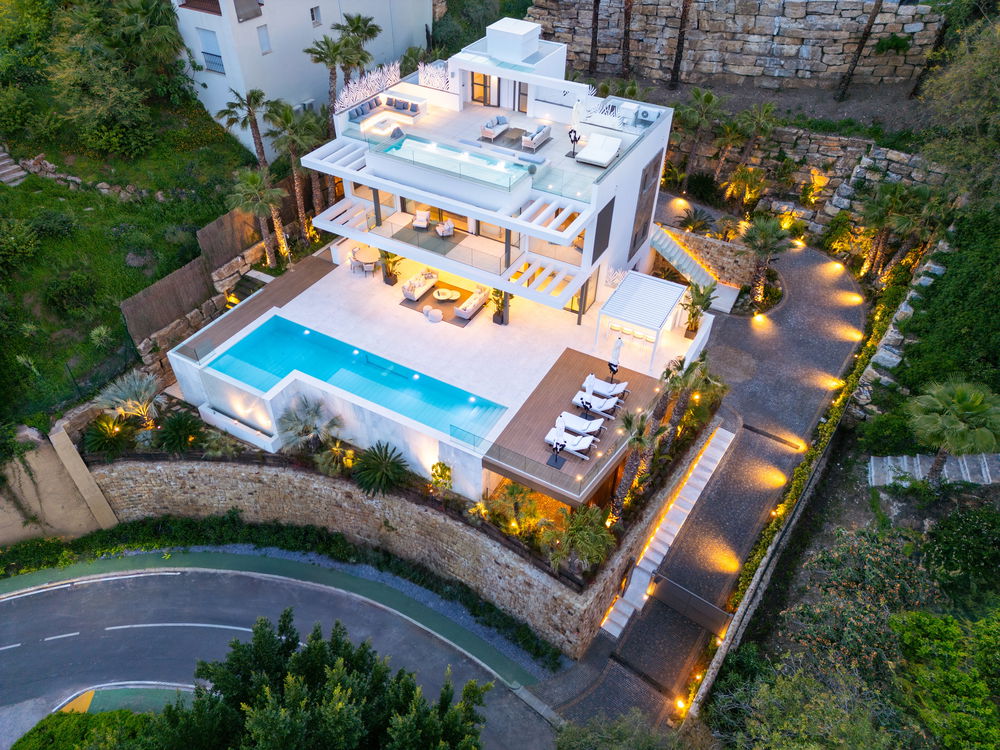 For sale: 5-bedroom villa with sea view in Marbella 1568443239