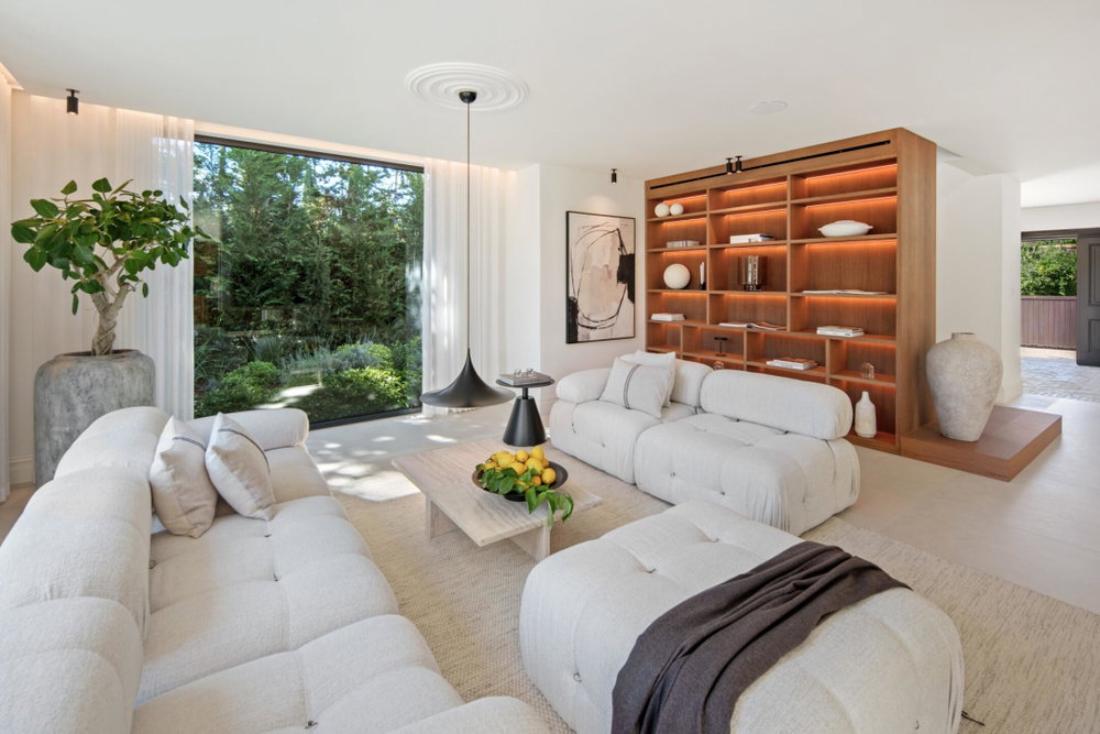 Frontline golf villa for sale in Nueva Andalucia, Marbella | Casa Koi 1585493870