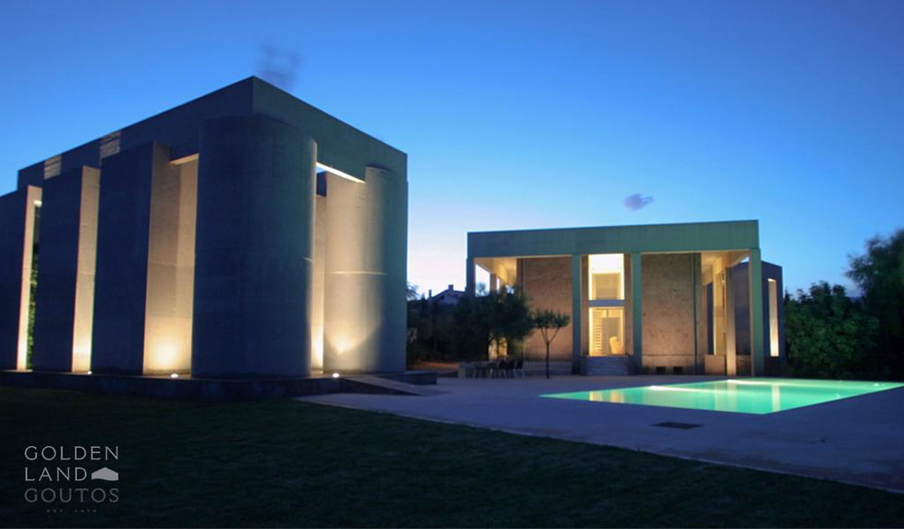 Villa Elegante Varkiza for sale in Athens 1606474125