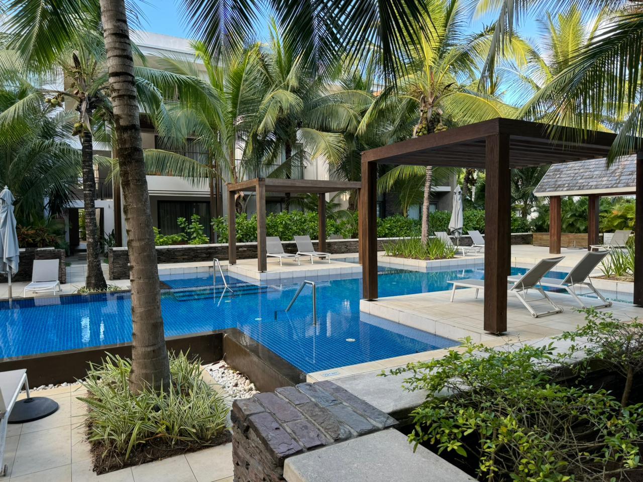 Prestige Apartment in Montchoisy - Luxury, Serenity and Direct Beach Access 1632142864