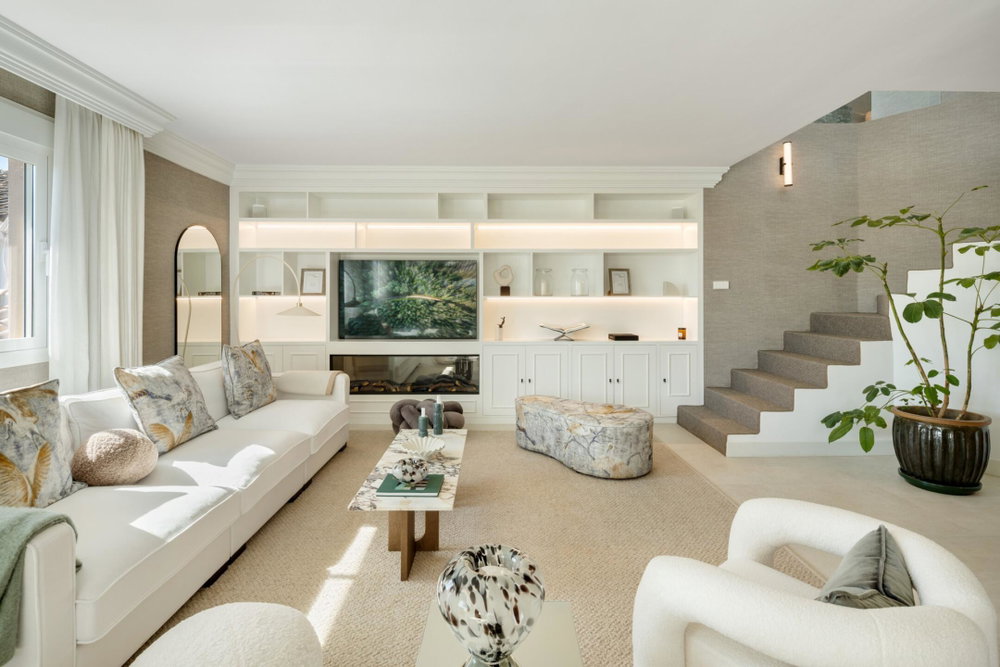 Sea-view penthouse for sale in Marbella Golden Mile, Marbella | Costa PH 1715287891