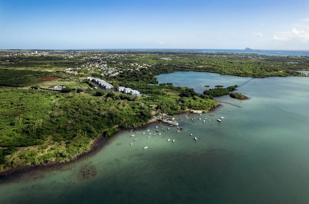 Experience Coastal Elegance – Exclusive Apartment to Discover 1721093903