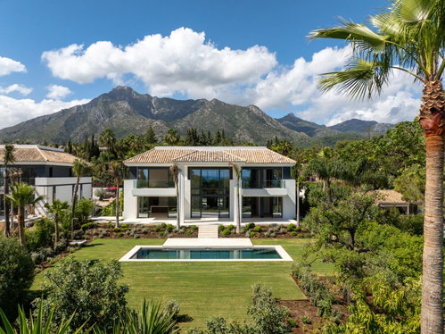 Sea-view villa for sale in Marbella Golden Mile, Marbella | Villa Celestia 1745249807