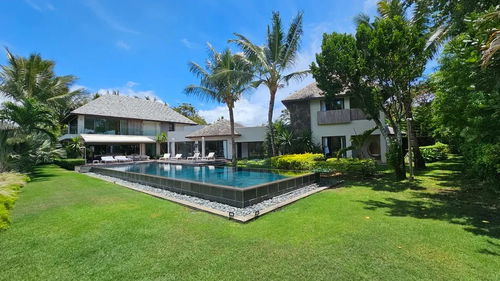 For sale: luxury villa at Anahita Resort 1749105139