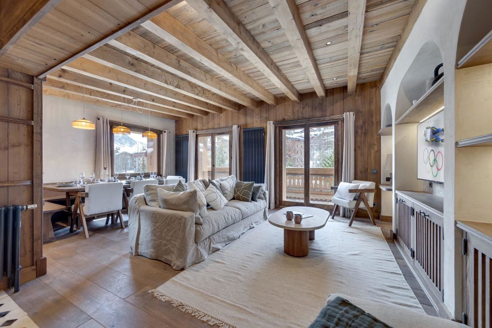 Renovated apartment with mountain views in Val d’Isère 1772736135