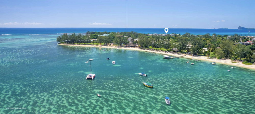 3-Bedroom Apartment – Luxury, Space and Panoramic Views in Pointe aux Canonniers 1782154553