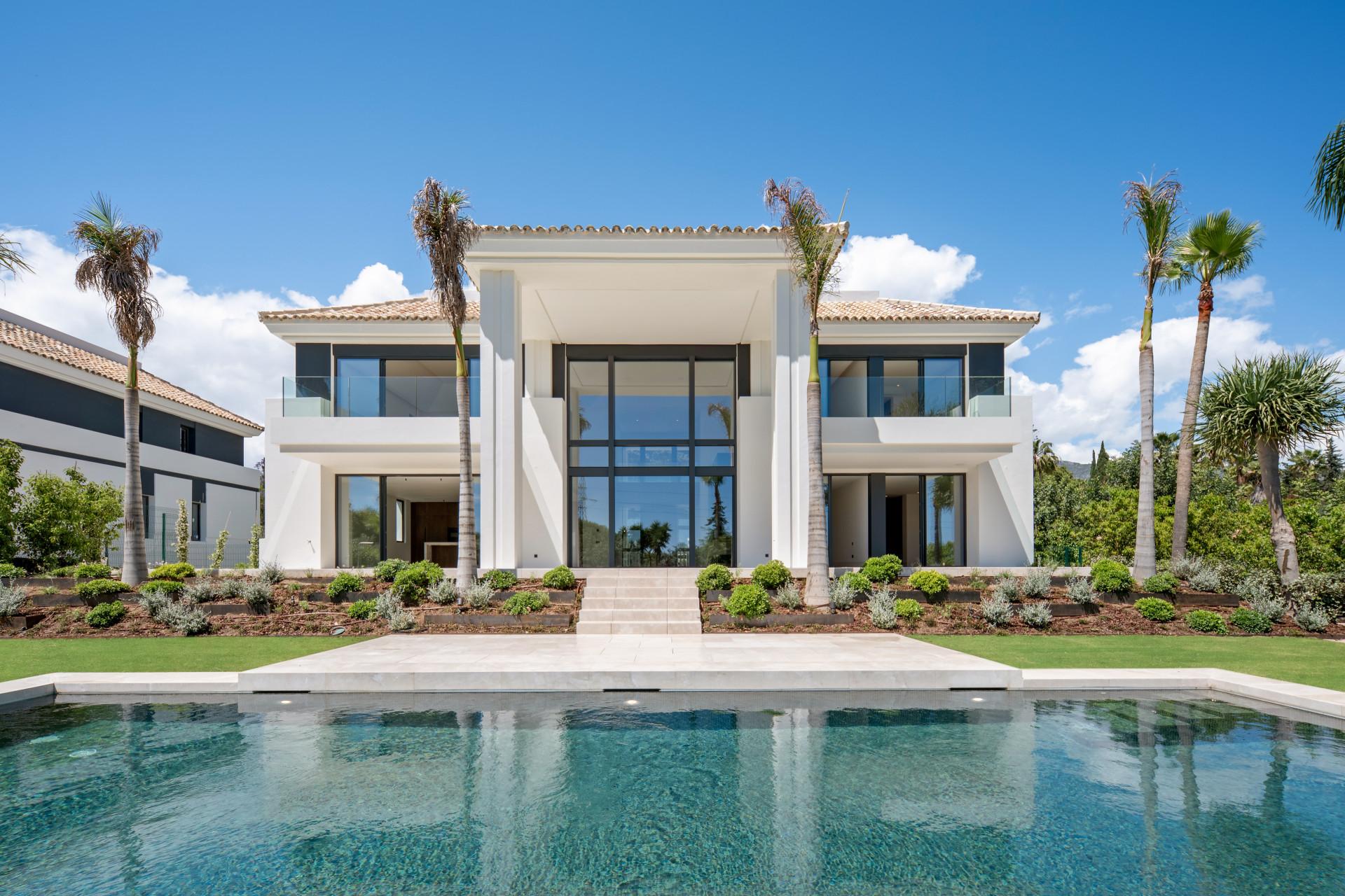 Luxury villa for sale in Marbella Golden Mile, Marbella | Villa Celestia 1803814583