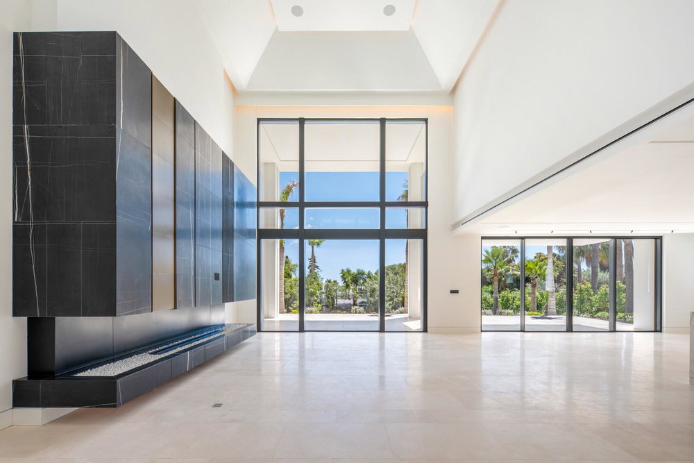 Luxury villa for sale in Marbella Golden Mile, Marbella | Villa Celestia 1803814583