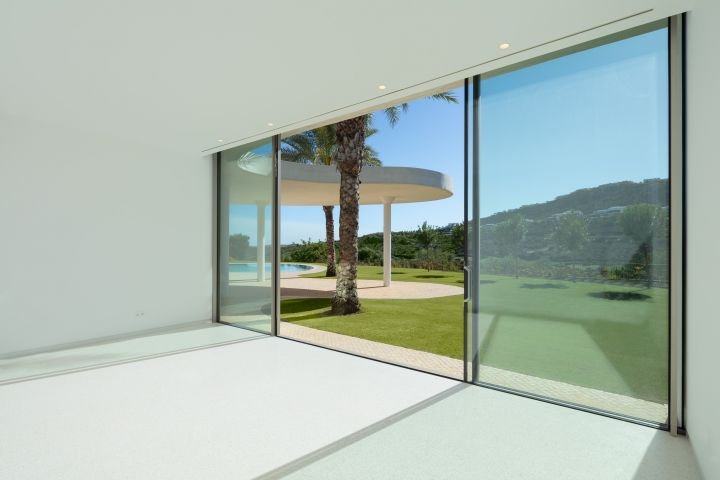Architectural villa with egg-shaped pool for sale -Spain 1809516616