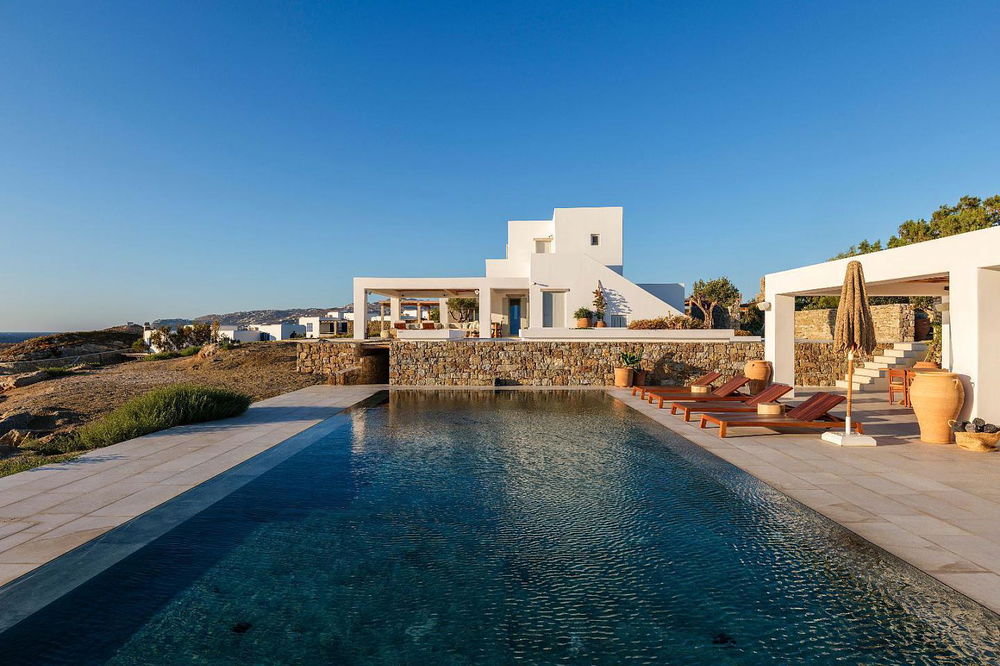 Villa for sale in Mykonos, elegance and panoramic view of the Aegean Sea 1853653692