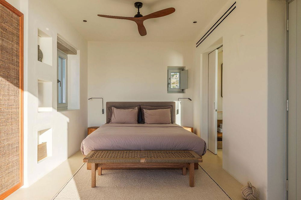 Villa for sale in Mykonos, elegance and panoramic view of the Aegean Sea 1853653692