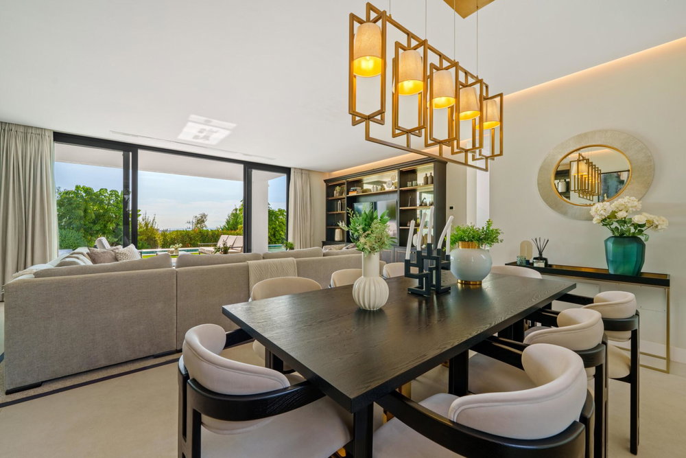 Villa for sale in Benahavis – La Quinta | Villa Nova 18590104