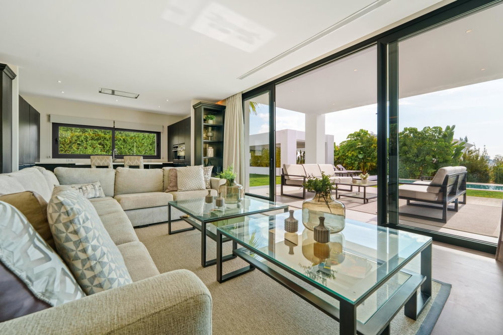 Luxury villa for sale in La Quinta, Benahavis | Villa Nova 1875026060