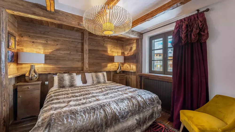 A luxury chalet with alpine charm ideally located in Val d’Isère 1881967459