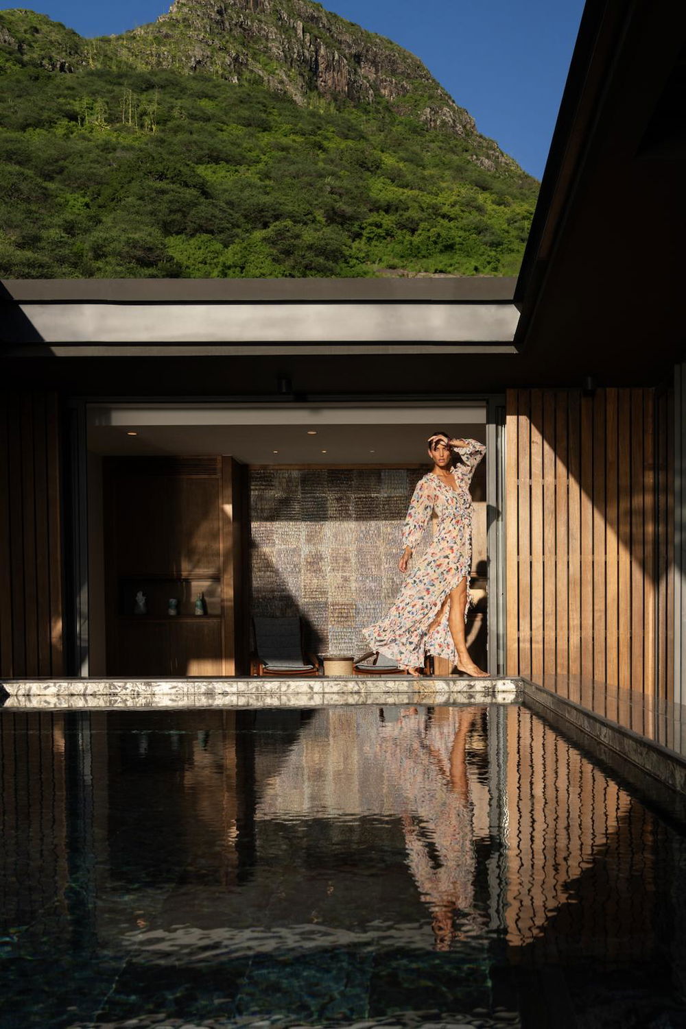 Exceptional Penthouse on La Tourelle – Breathtaking Sea View and Architectural Elegance in Rivière Noire 1941219357