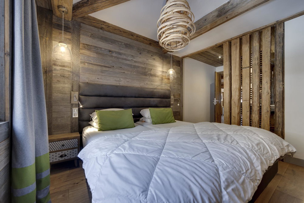 Exceptional 4-Bedroom Apartment in Val d’Isère – High Floor, Panoramic Views & Private Sauna 1948369897