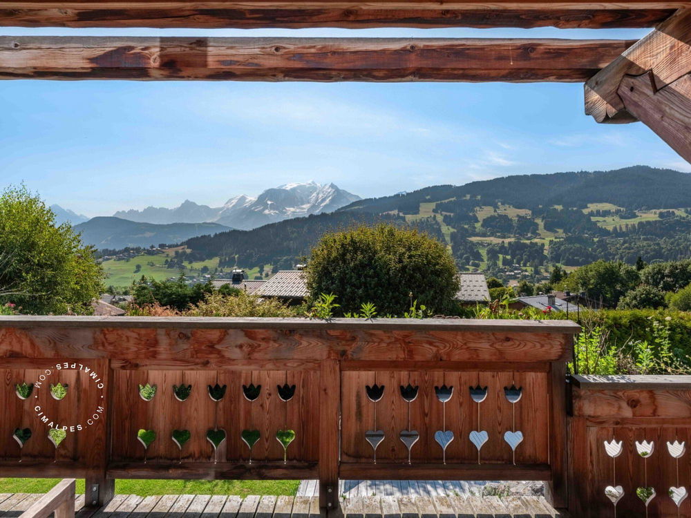 For sale: Luxury chalet with breathtaking views of Mont Blanc 1963158818