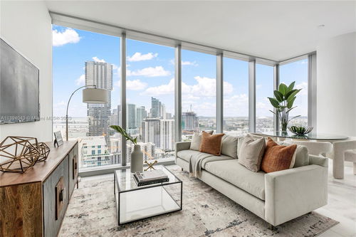 For sale at Missoni Baia, a luxury serviced flat with stunning views in Miami 1973965969