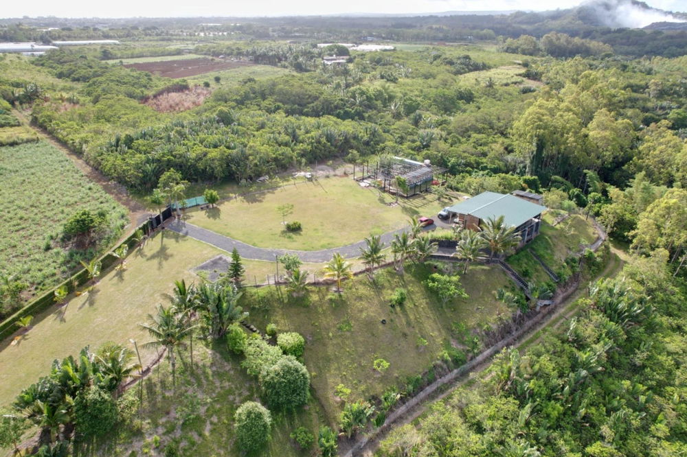 Exceptional Estate with Chalet & 1.5 Hectare Land | Panoramic View | Grand Port 1982261603