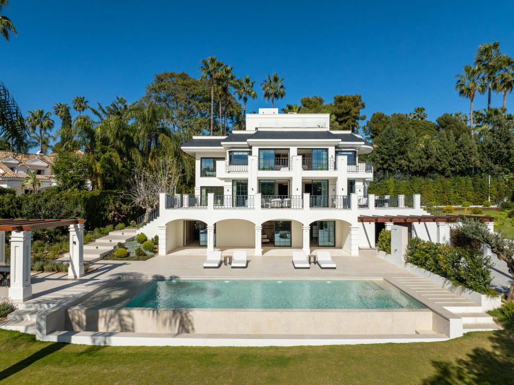 Luxury villa for sale in Nueva Andalucia, Marbella | Villa Monte Blanco 2012425414
