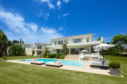 Sea-view villa for sale in Nueva Andalucia, Marbella | Aloha 40 2036397000