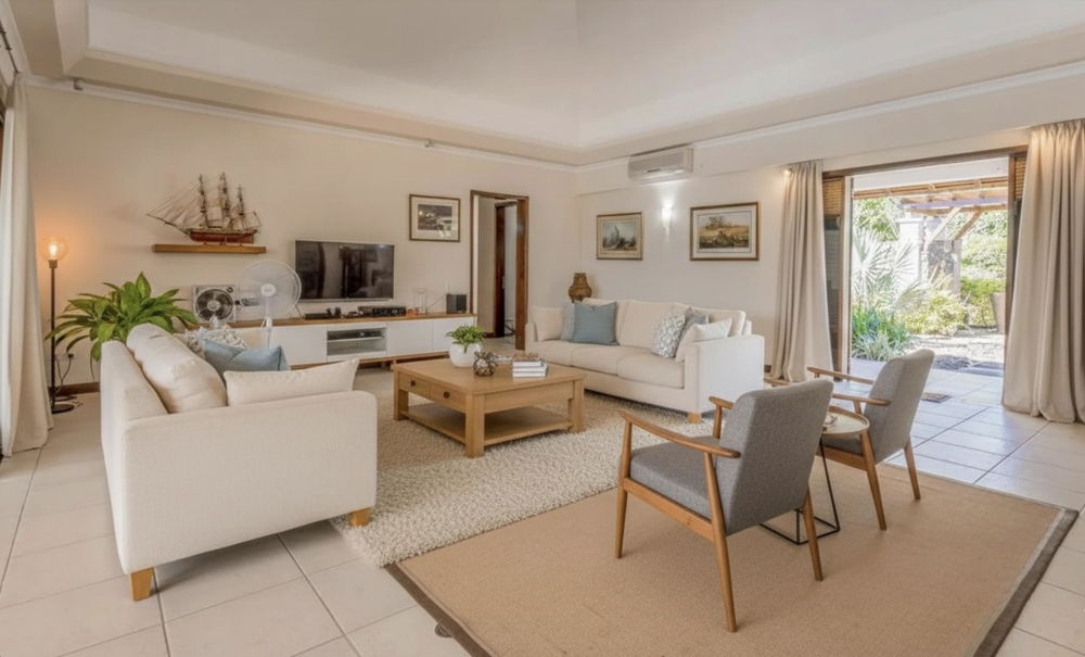 Luxury Villa for Sale in Tamarina Golf Estate Mauritius | 4 En-Suite Bedrooms, Guest Pavilion & Golf Lifestyle 2040282435