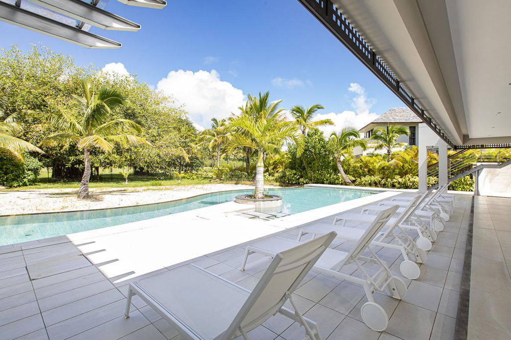 High-End Contemporary Villa for Sale | Anahita Golf & Spa, Private Pool, Tropical Garden 2041206724