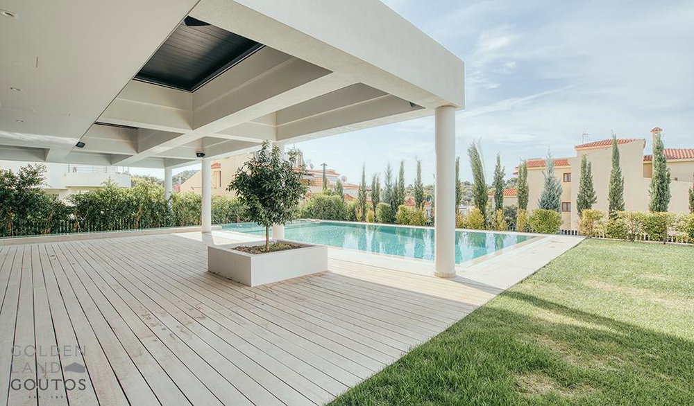 Contemporary Villa in Voula for sale in Athens 2065288178