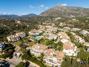 Luxury villa for sale in Marbella Golden Mile, Marbella | Monte Paraiso 9B 2095159347