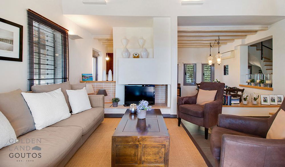 Real estate gem with pool in Porto Heli 2140983280