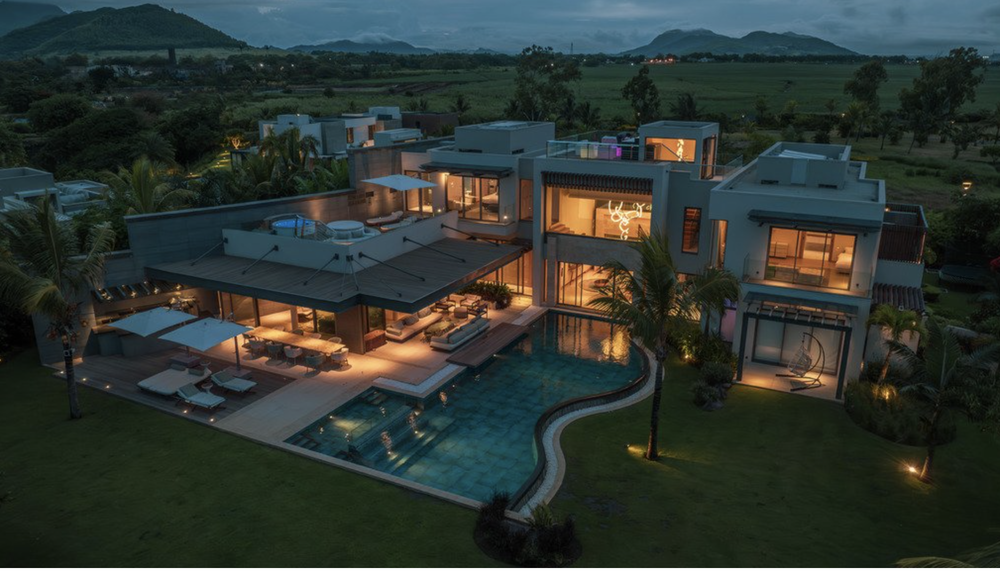 Luxury Villa on the East Coast of Mauritius – Tropical Elegance at the Summum of Perfection 2222612642