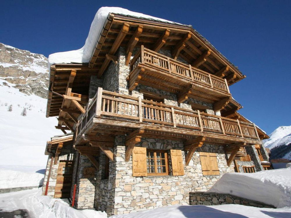 For sale: 600 m² luxury chalet in the heart of the resort. 2226932322
