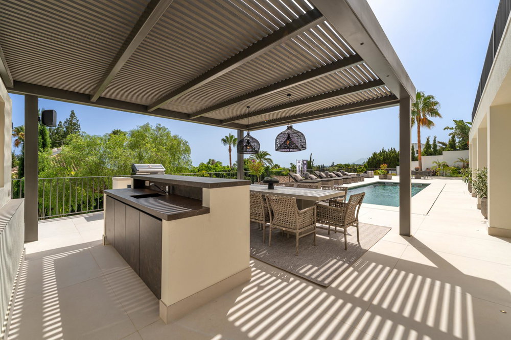 Luxury villa for sale in Marbella Golden Mile, Marbella | Villa Rocio 2263562356