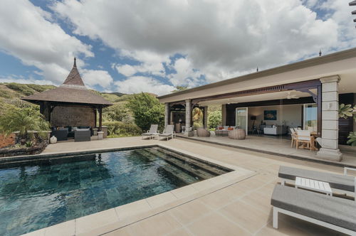 Dream Villa in Valriche – Breathtaking Sea & Mountain Views 2267682483