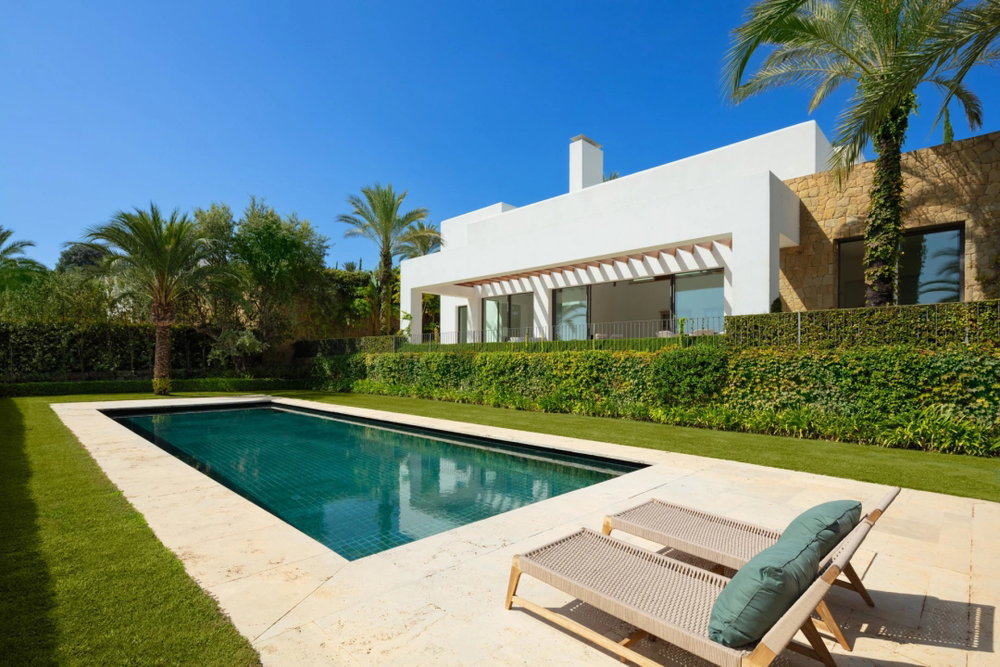 Frontline golf villa for sale in Casares del Sol – Casares Golf, Casares | Green 10 – Villa 12 2270999093