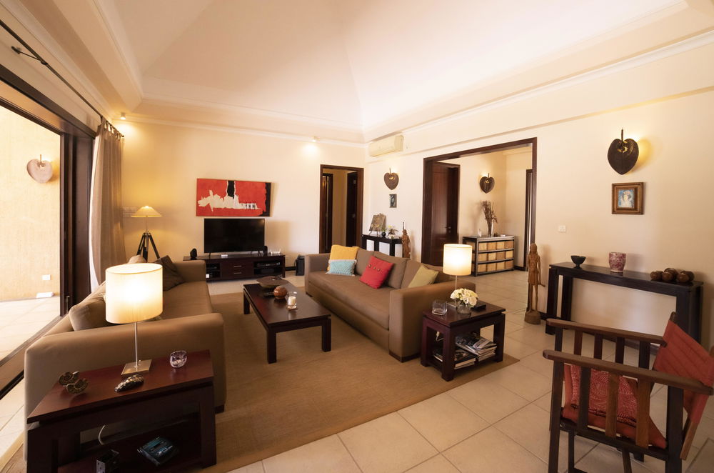 Invest in a modern single-storey villa with swimming pool and stunning mountain view 2310906862