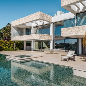 Prestige Villa for Sale in La Alquería | Golf Views, Indoor Pool, Gated Community 2364463516
