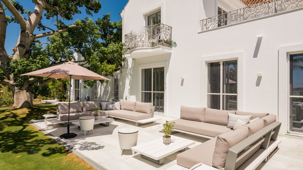 Villa for sale in Marbella – Nueva Andalucia | Villa Hermosa 2409785087