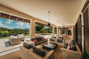 Luxury Villa with Mountain and Golf Views for Sale | Tamarina Golf Resort, Mauritius 241030819