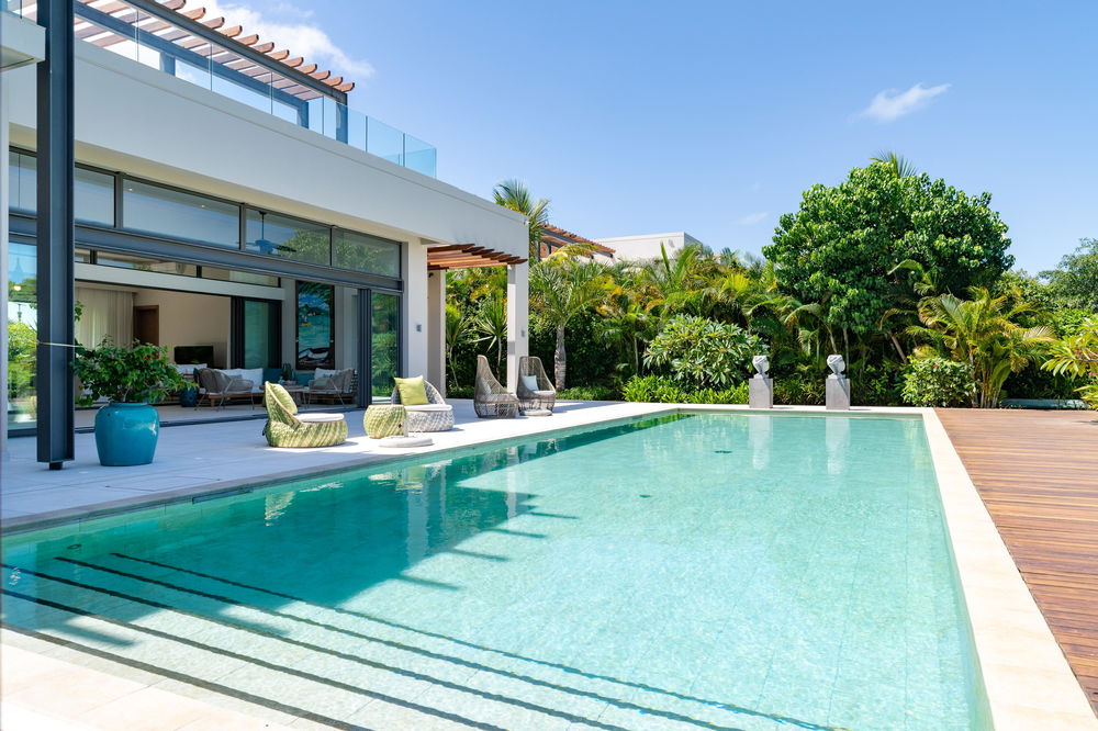Luxurious 4-bedroom villa at Anahita Beau Champ, a jewel of tranquillity and refinement 2425547668