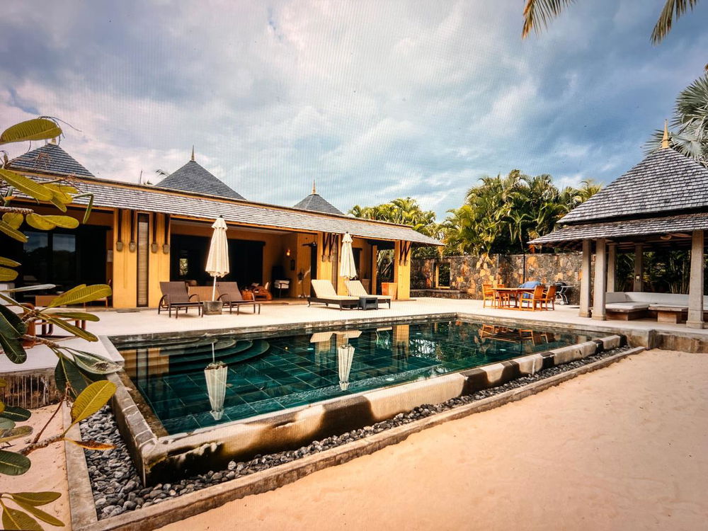 Luxury villa with 5 bedrooms and unobstructed views for sale | Tamarina Golf Resort, Mauritius 2428195189