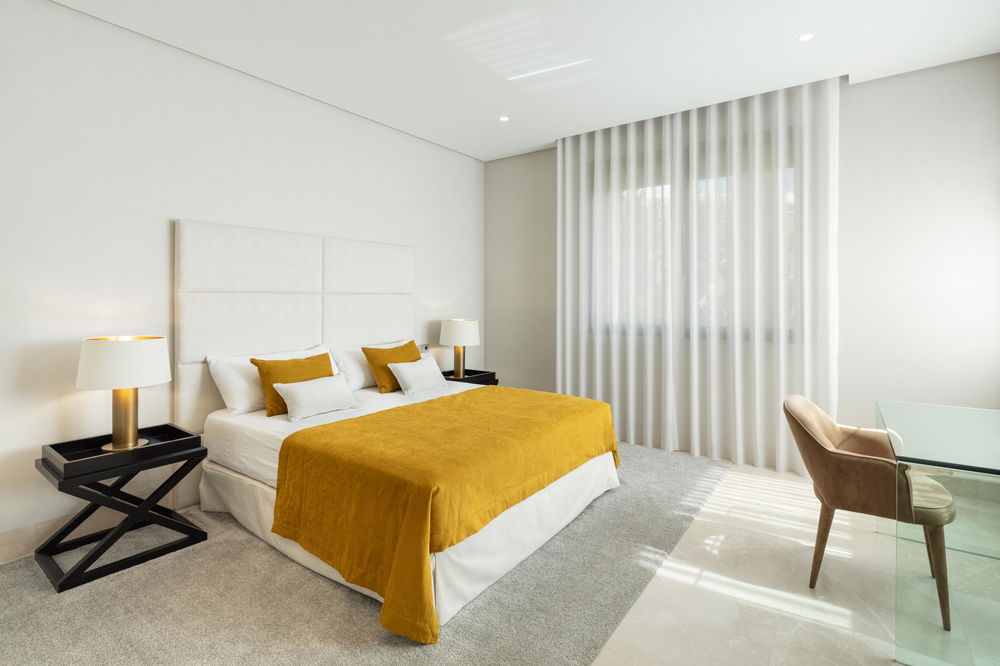 Paraiso 436: 7 bedroom villa with panoramic views of the Mediterranean and golf course for sale in El Paraiso, Marbella 2501063527