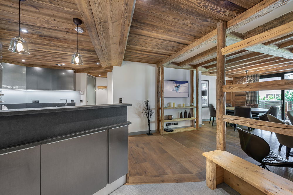 Exceptional 3-Bedroom Apartment in Val d’Isère – Central Location, Ski Slope Views & Private Sauna 2505338150