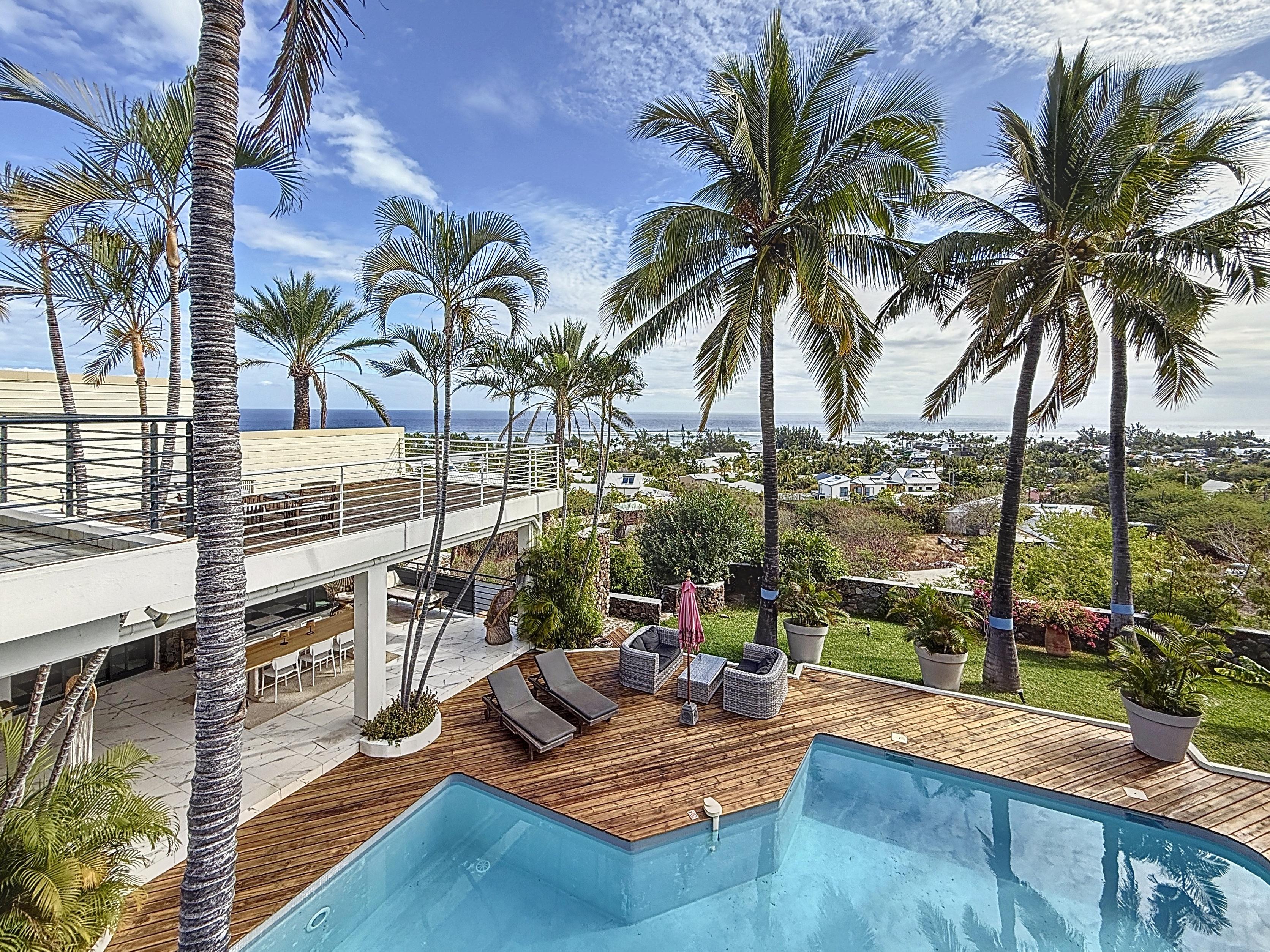 Exceptional Villa in Saint-Paul – Prestige Property with Views, Privacy and Generous Volumes 2605189372