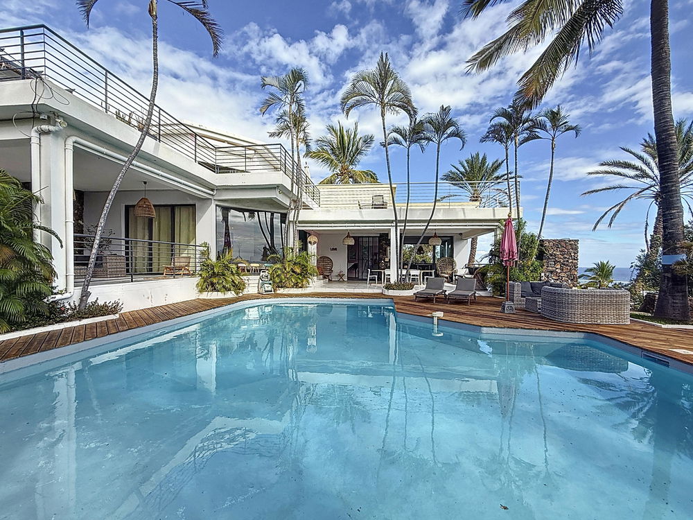 Exceptional Villa in Saint-Paul – Prestige Property with Views, Privacy and Generous Volumes 2605189372