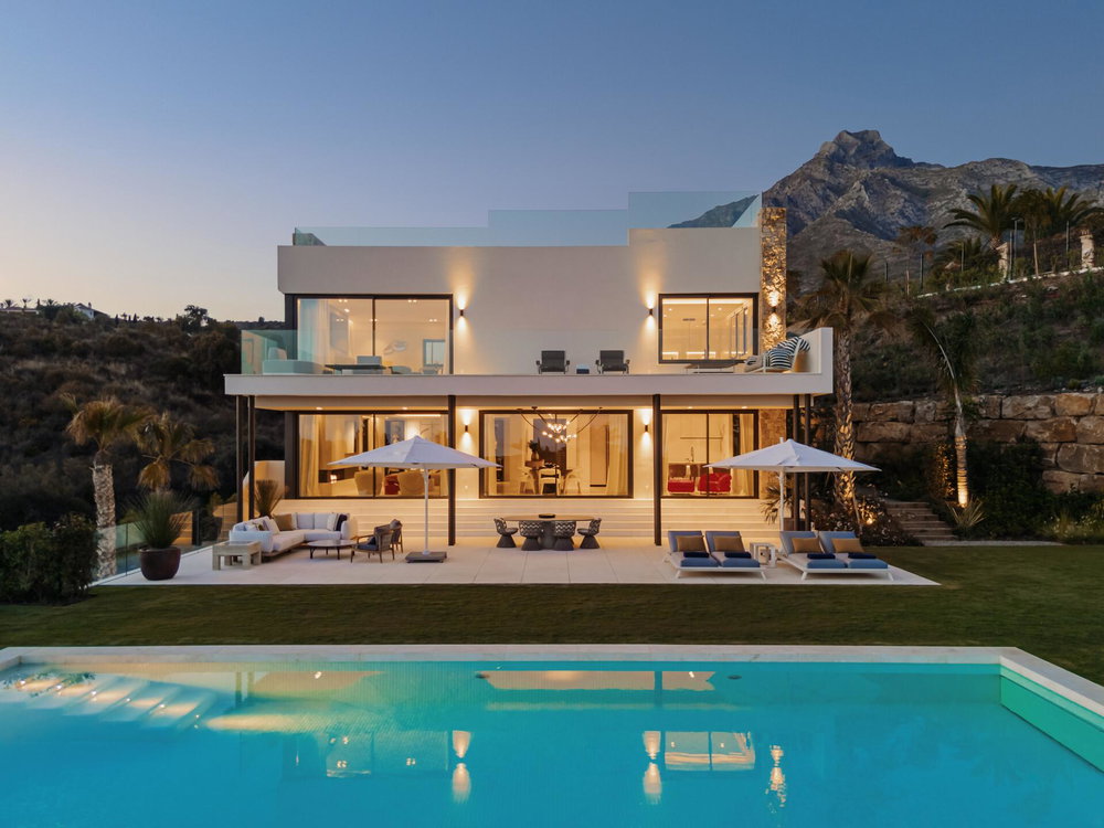 Villa for sale in Marbella – Marbella Golden Mile | Villa… 2614852851