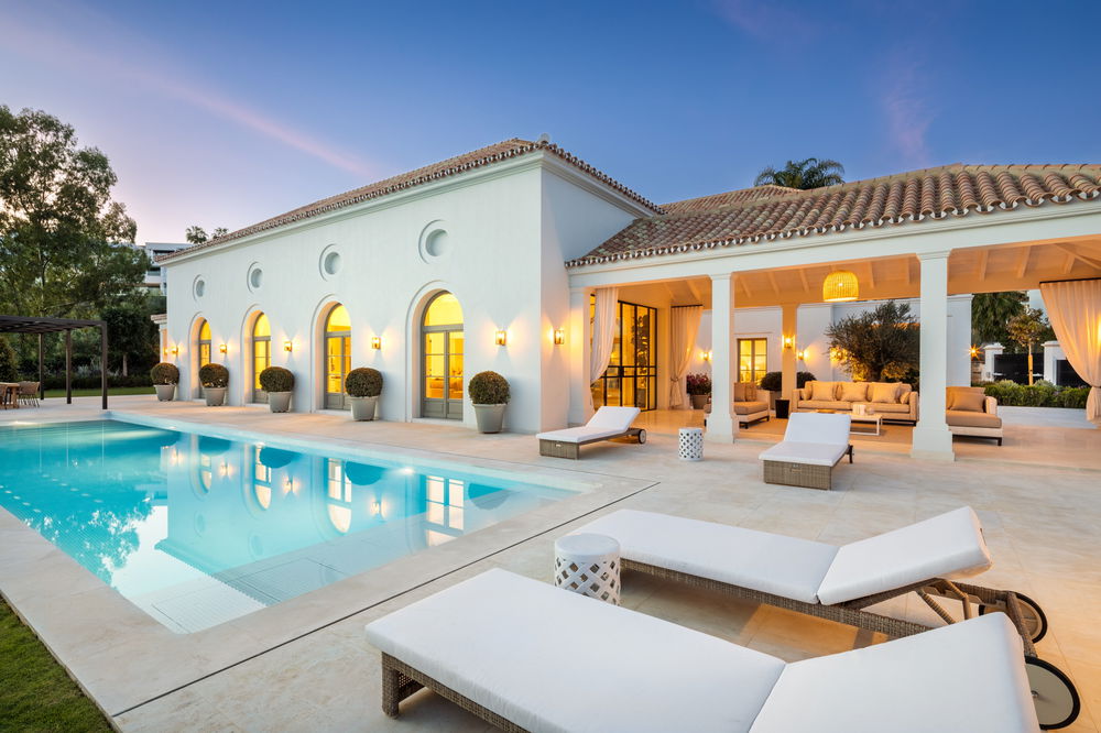 Sumptuous villa with panoramic golf views in la cerquilla, marbella 2619845606