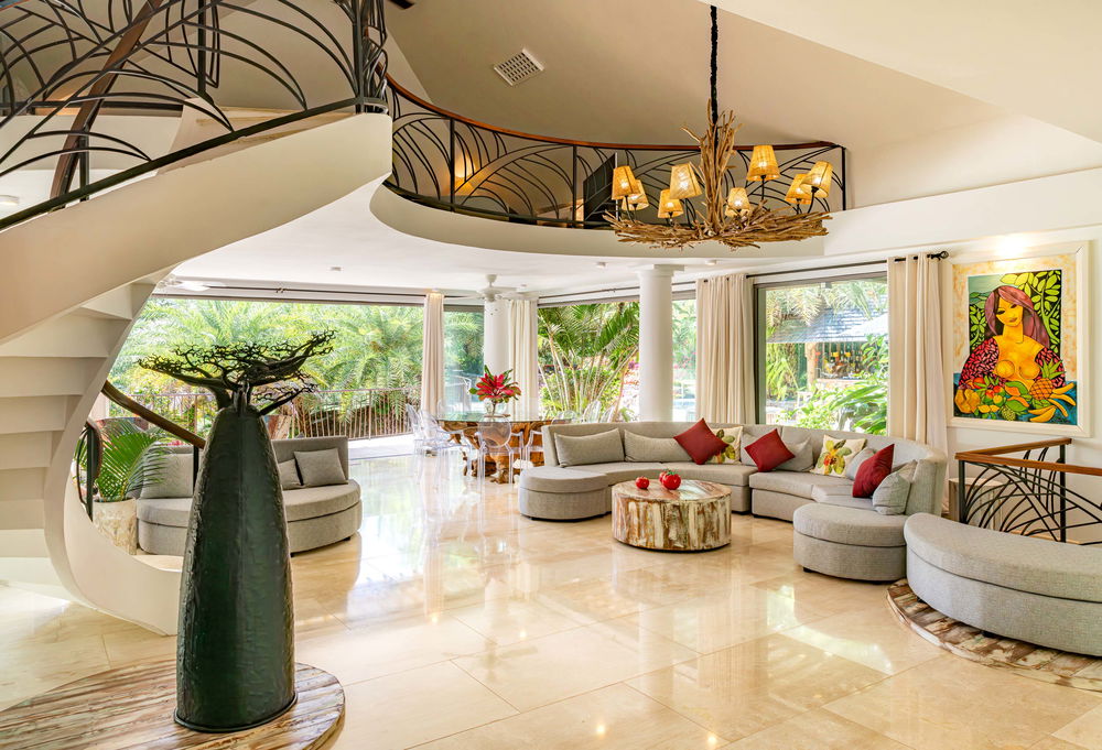 Live the Mauritian dream: luxury villa on the edge of a world-class golf course 2695687717